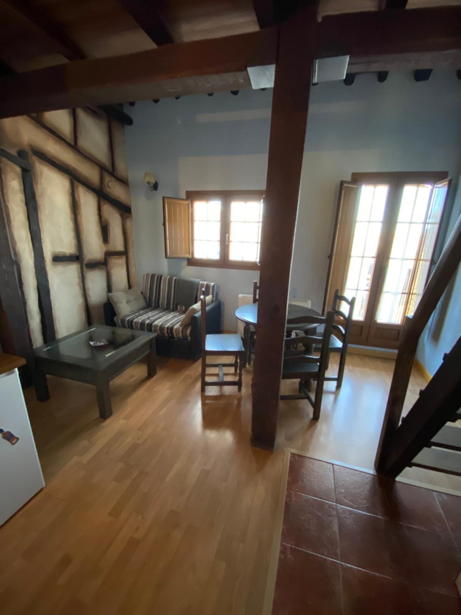 Apartamentos Rurales La Antigua Fonda Канделаріо Екстер'єр фото