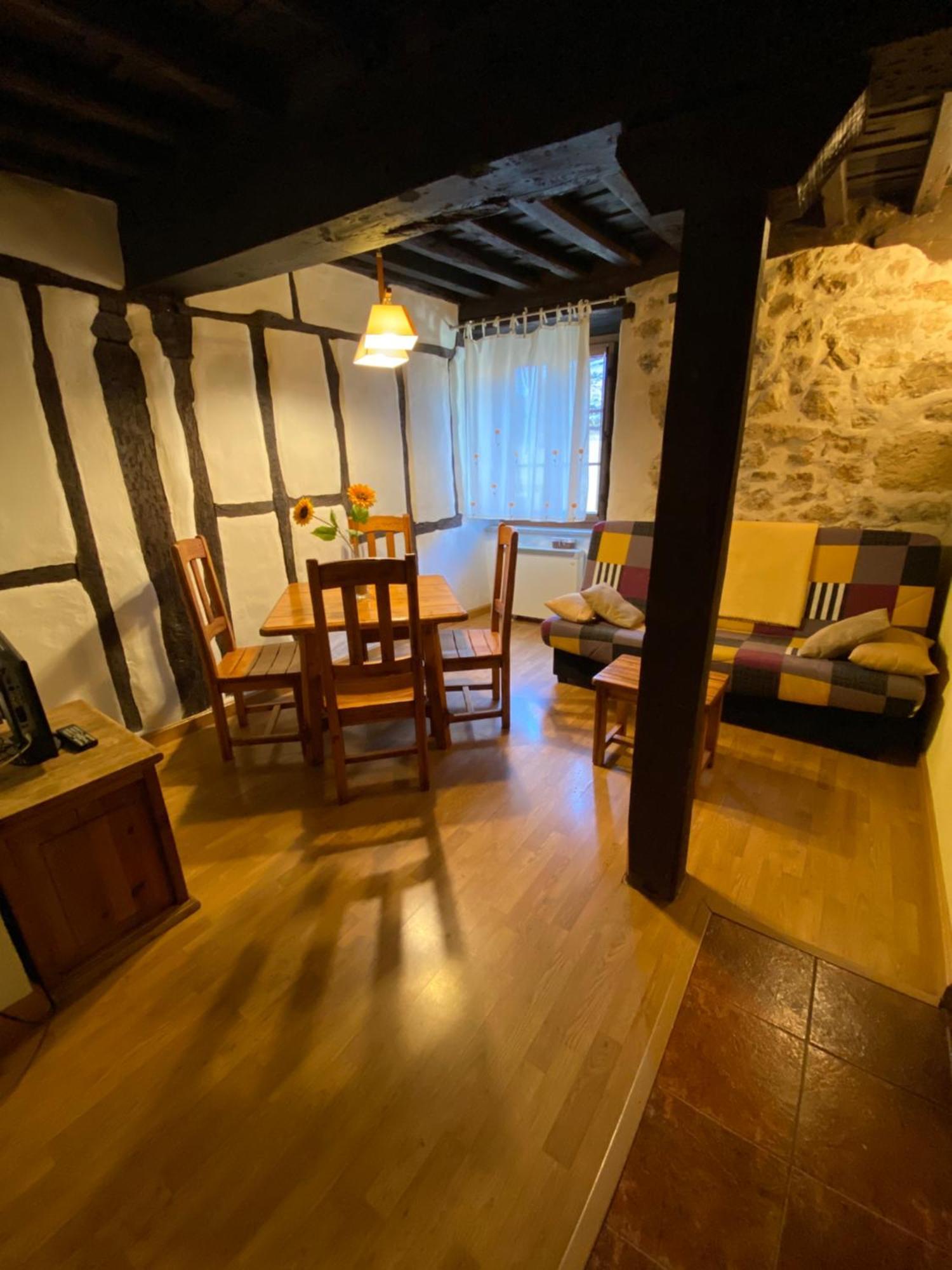 Apartamentos Rurales La Antigua Fonda Канделаріо Екстер'єр фото