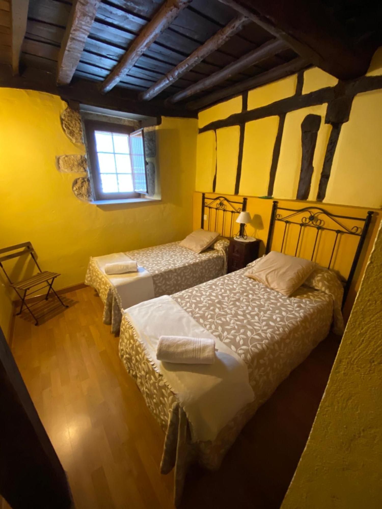 Apartamentos Rurales La Antigua Fonda Канделаріо Екстер'єр фото